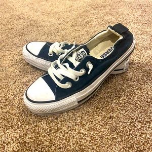 Low rise Converse All Star shoes!